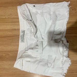 Abercrombie white denim shorts size 2